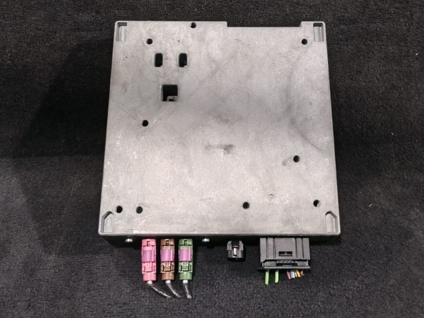 BMW F07 F10 G30 G31 G38 F18 F90  TV MODULE / CONTROL UNIT RSE -9290603