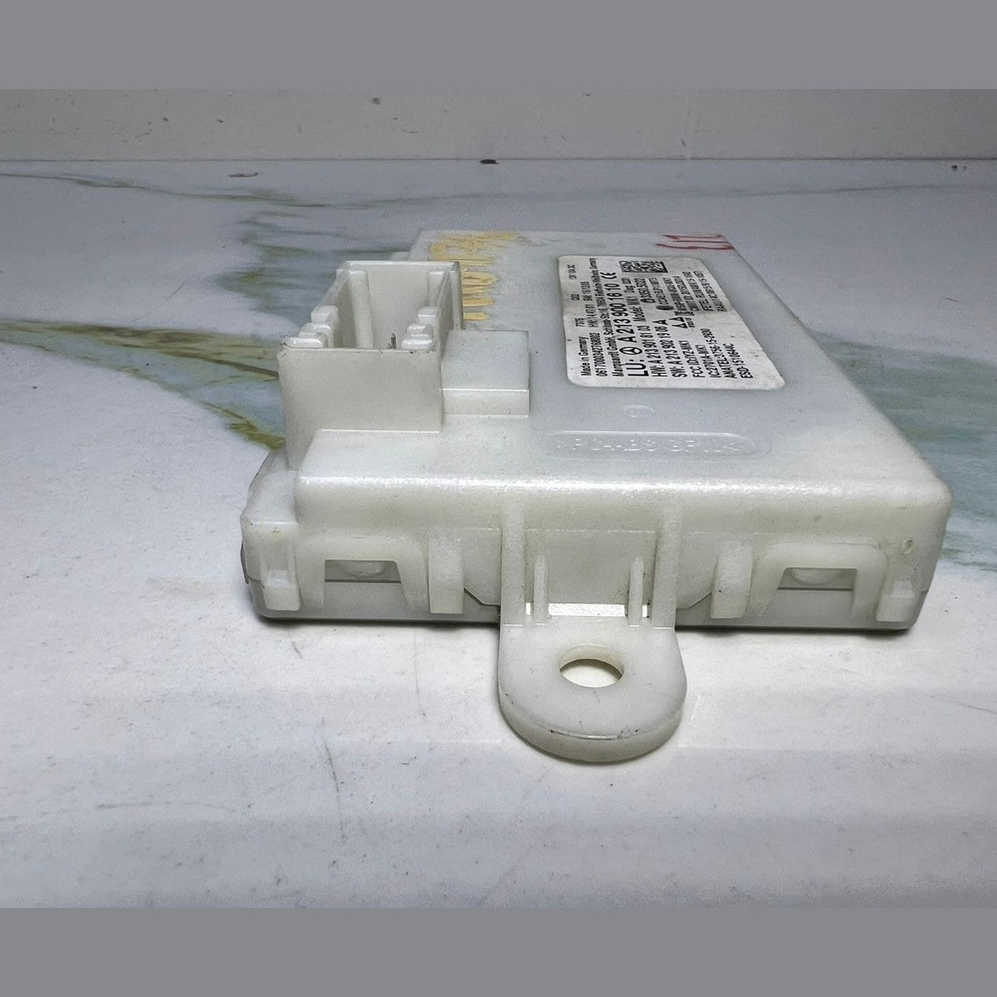 2017-2018 Mercedes E300 Keyless Entry Control Module A2139001610 E-Class W213