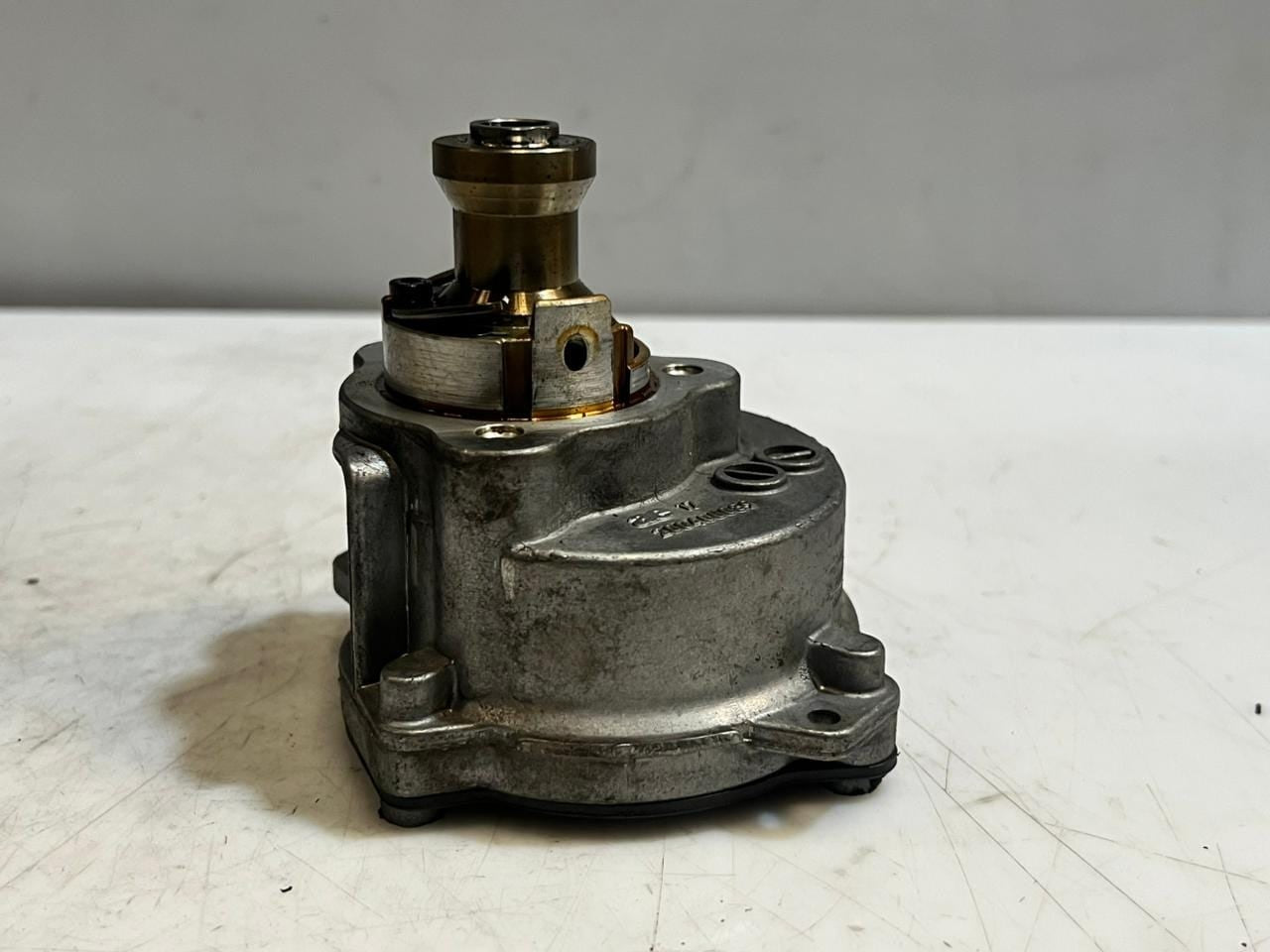 2009-2013 BMW 328i E60 E70 E81 E83 E90 X3 X5 Z4 Brake Vacuum Pump 7558344 OEM