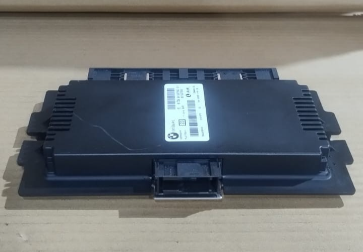 BMW E92 E93 328i 335i M3 PL2 FRM II FOOTWELL LIGHT CONTROL MODULE 9153780