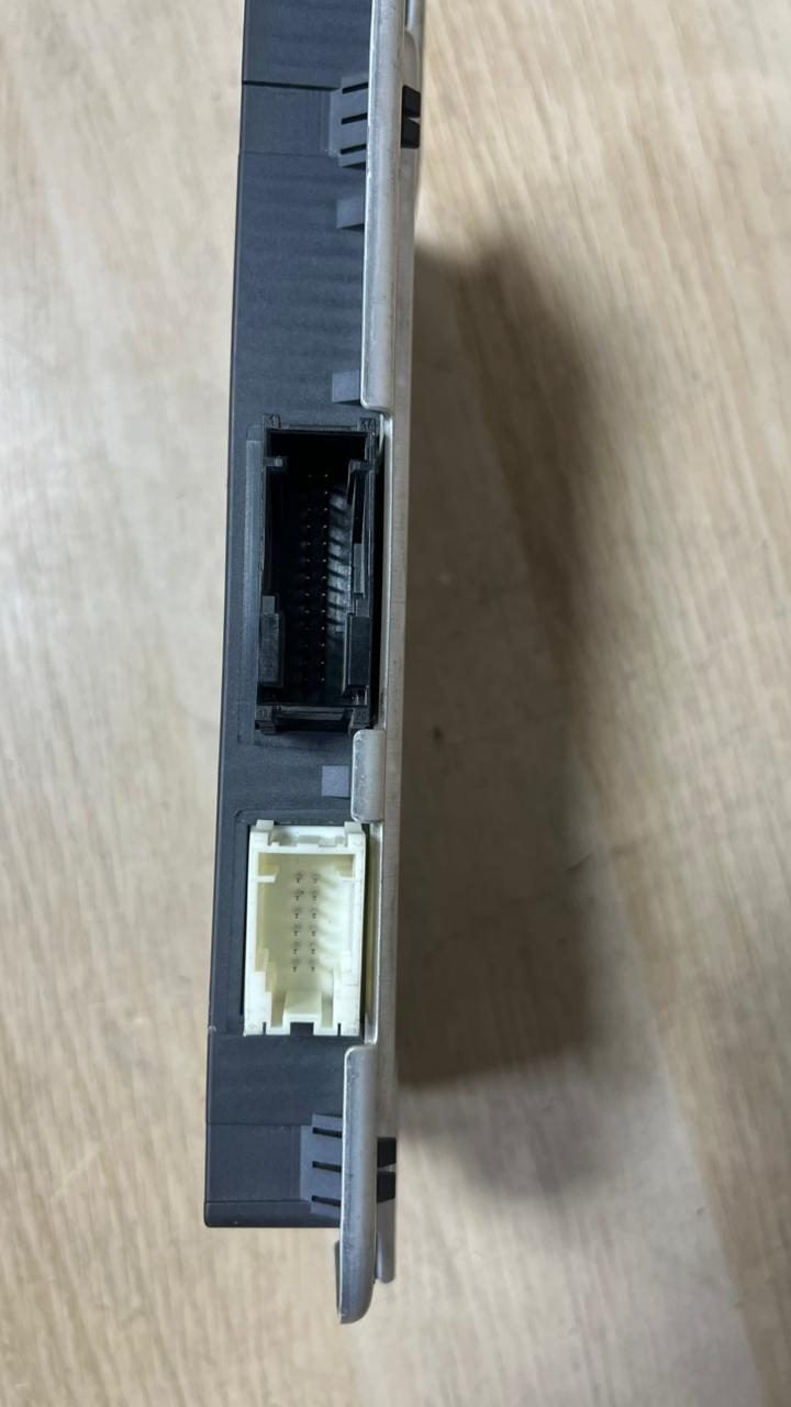 BMW 2013-2017 650i Gran Coupe Footwell Light Control Module 9313933