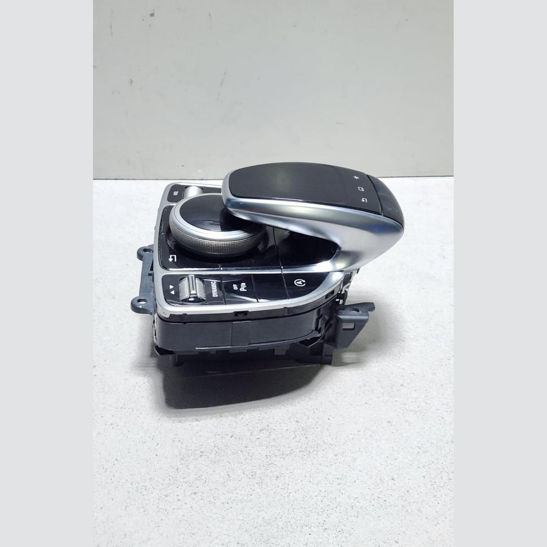 2015-2017 Mercedes-Benz C300 Touch Pad Control Unit A2059005915