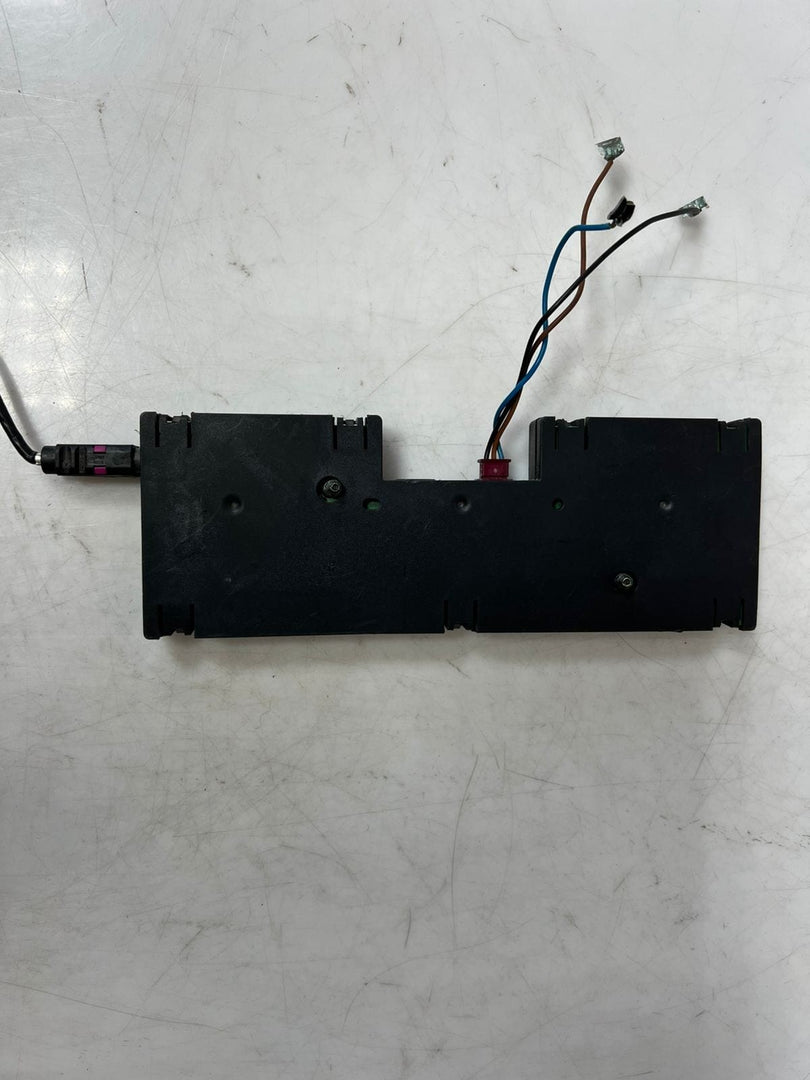 2007-2013 BMW X5 E70 Antenna SIGNAL Amplifier Diversity 9193849 OEM