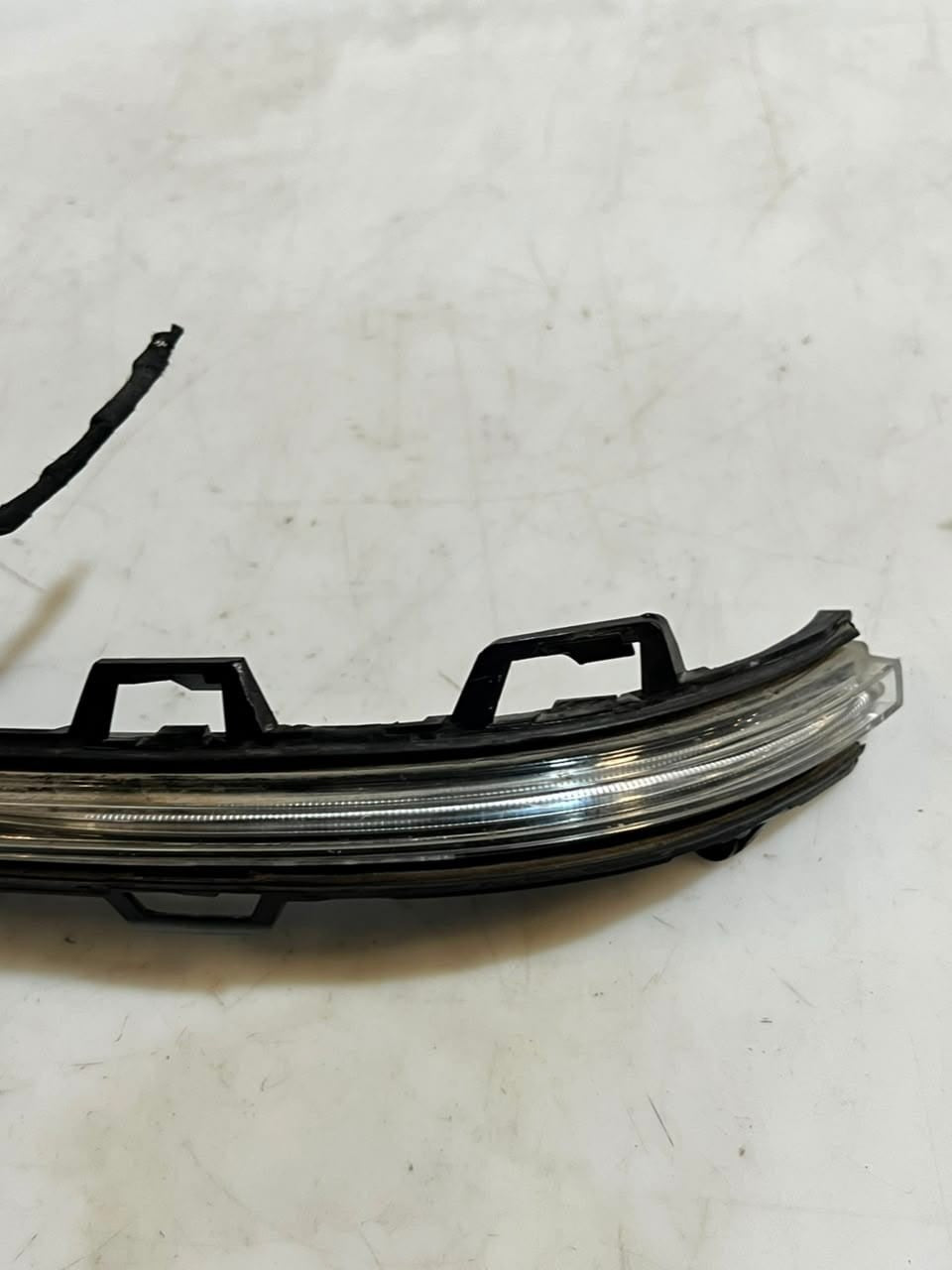 2018-2024 BMW X3 G01 X4 G02 X5 G05 X6 G06 G07 Mirror Turn Signal Light 7441439