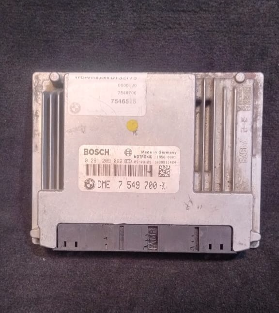 BMW 5 6 7 SERIES E60 E61 E63 E64 E65 E66 5.0I N62 ENGINE DME CONTROL ECU 7549700