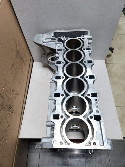 2010-2013 BMW 335i Engine Block N55 7935099 335i 435i 535i X4 X5, X6 UN PACKED 