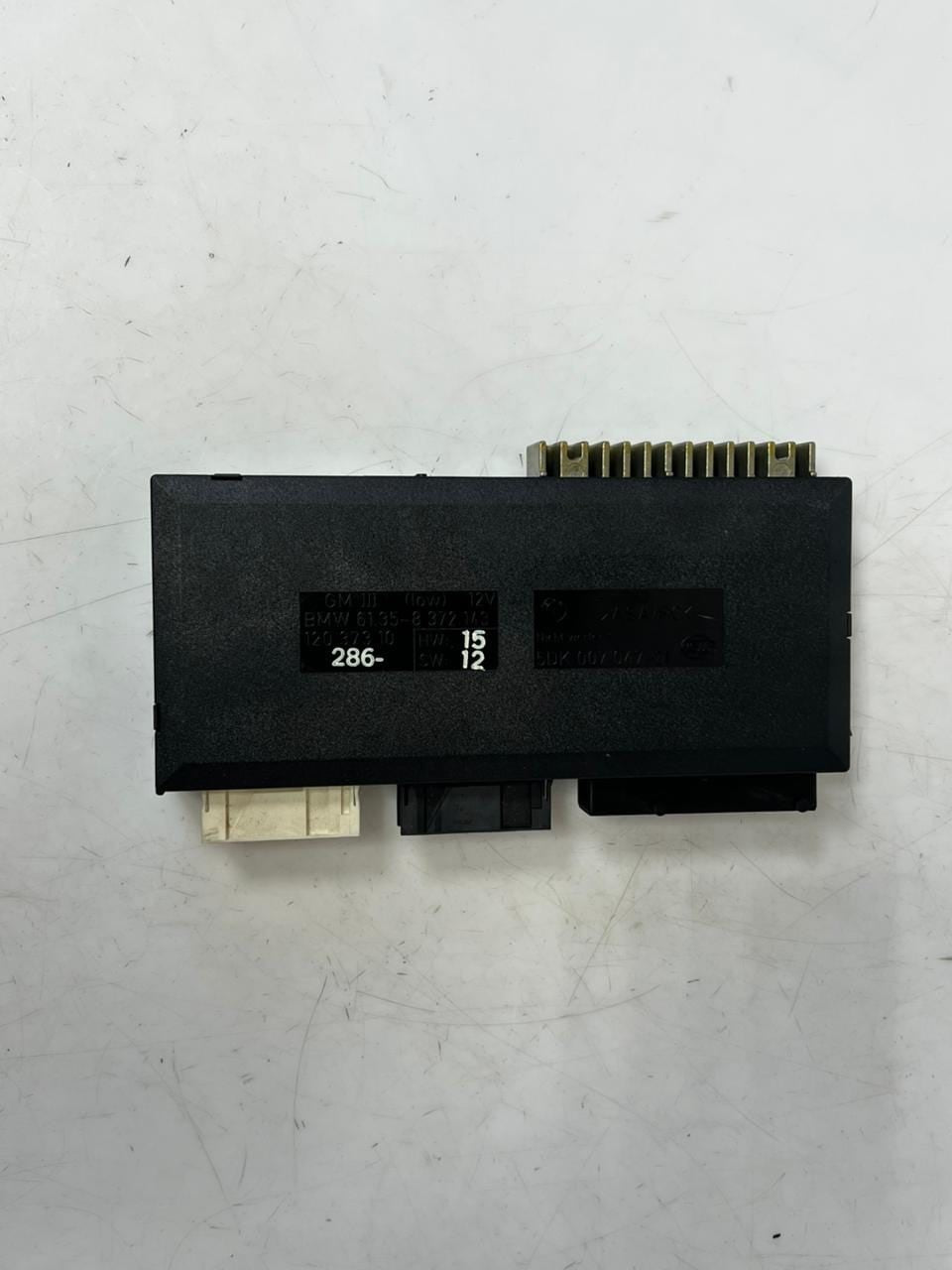 BMW 5 Series E39 523I Comfort Control Unit ECU 8372143 OEM