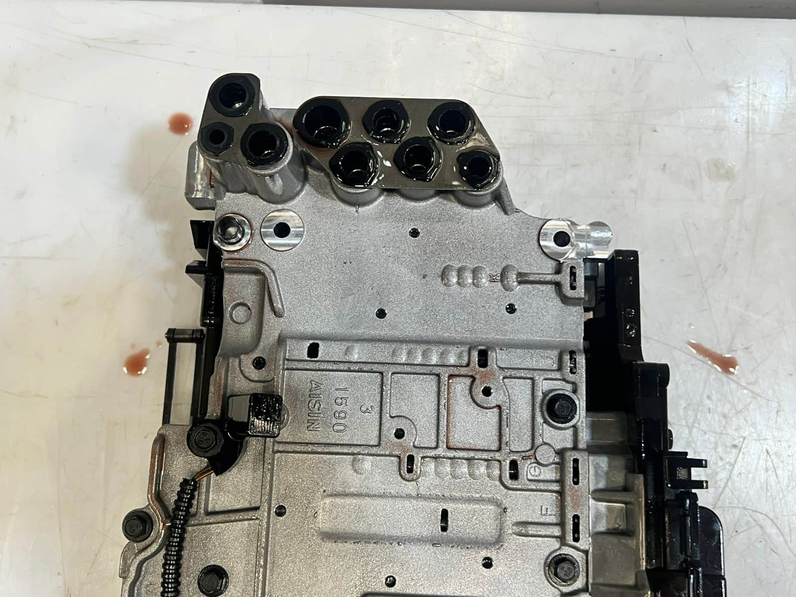 2004-10 BMW 325i E81 E90 E91 E84 E83 Automatic Transmission Valve Body 24242994
