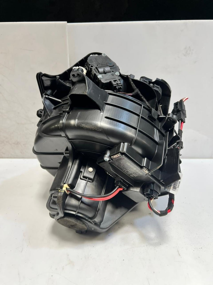 2009-2016 BMW M5 5 Series F10 F11 F07 GT F12 LCI F01 Heater Blower Motor 9248170