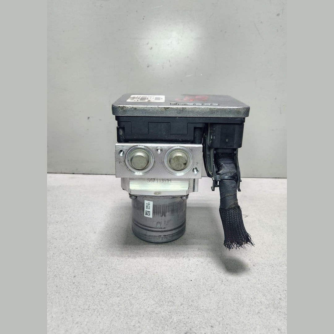 BMW 5 Series G30 G31 540i xDrive Abs Pump Module 6887497 OEM