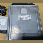 Bild in die Galerieansicht laden, BOSCH 2009-2013 BMW 750i Engine Control Module 7608099 BMW 550i and 750i F01 F02