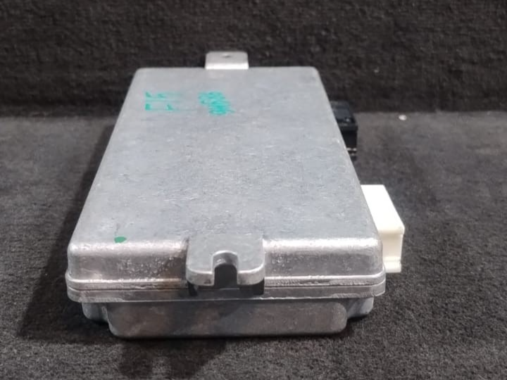 BMW X5 F15 XDRIVE 30D SURROUND VIEW CAMERA CONTROL MODULE P/N 6836353