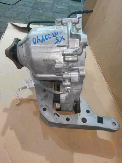 BMW G01 X3 xDrive 30e Transmission Transfer Case ATC13 7888875 2023 15 KM