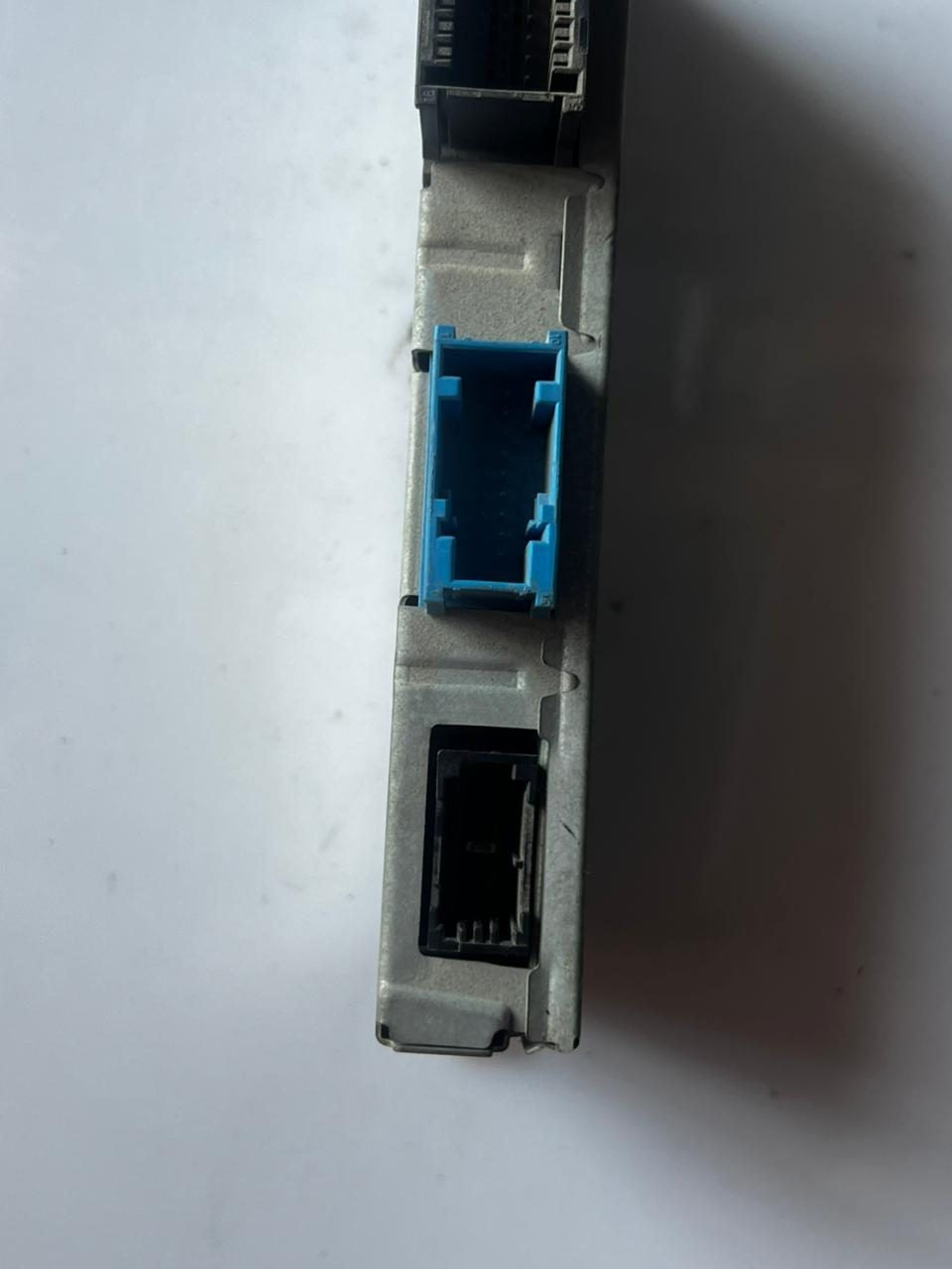 2011-2016 BMW 528i Central Gateway Control Module 9244261 528i, 535i, 550i, 640i