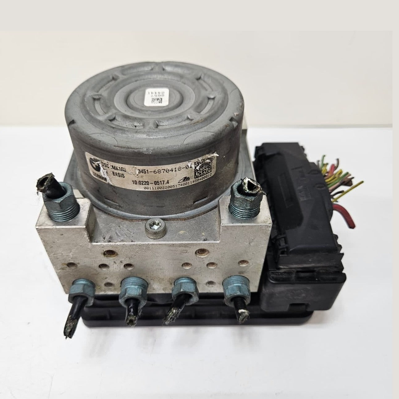 2014-2016 BMW F30 328i,328i ABS Anti-Lock Brake Pump Module 6870912