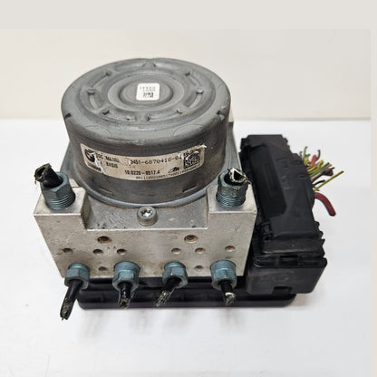 2014-2016 BMW F30 328i,328i ABS Anti-Lock Brake Pump Module 6870912