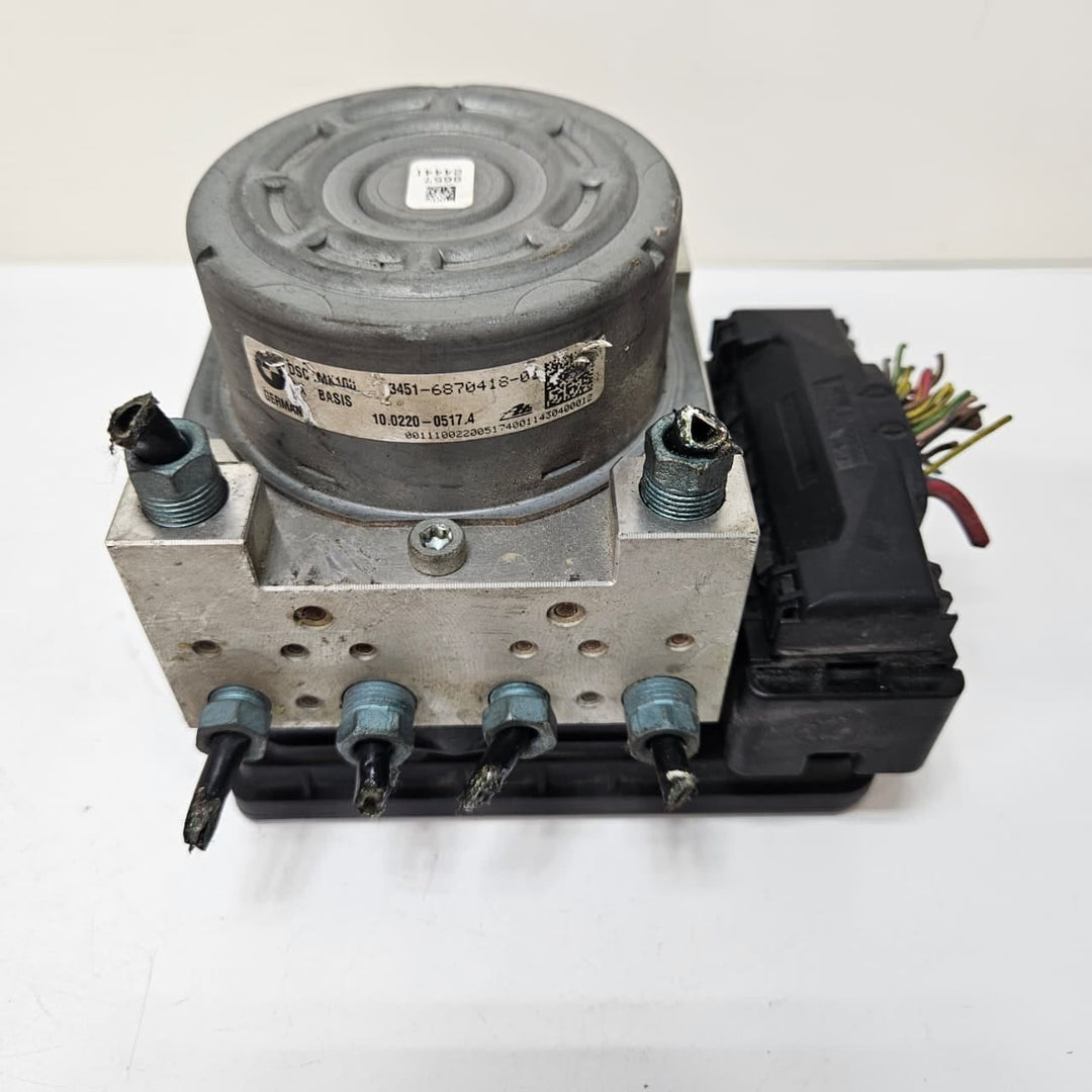 2014-2016 BMW F30 328i,328i ABS Anti-Lock Brake Pump Module 6870912