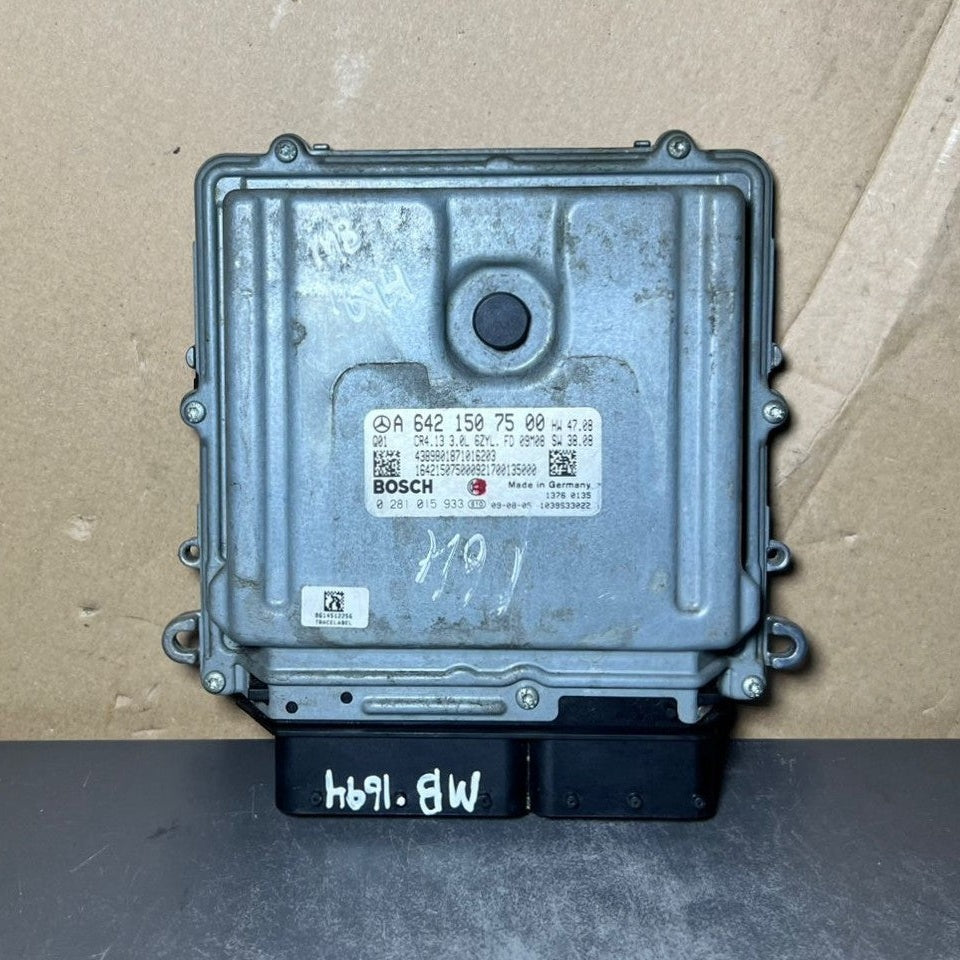 07-12 Mercedes W164 GL ML Engine Control Module Unit ECM ECU A642 1507500 OEM