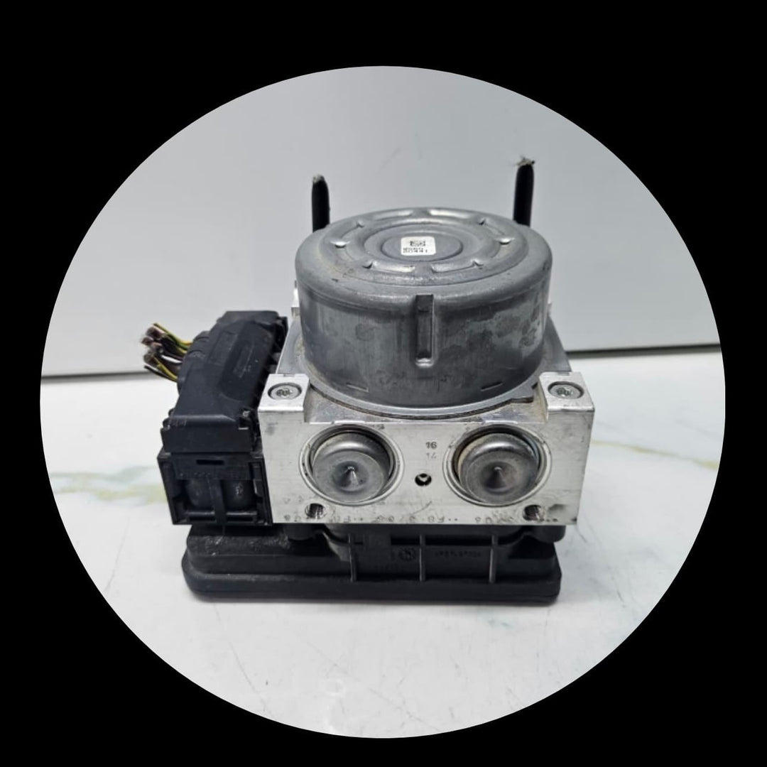 OEM BMW 3 4 Series GT F34 F32 F33 ABS Brake Pump Module 6870914 OEM 