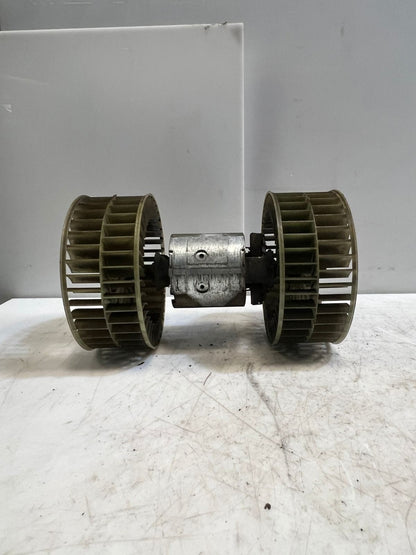 BMW E32 7 Series E34 5 Series 12V HVAC Heater Blower Motor 1374377 OEM