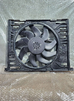 2023-2025 BMW i4 Radiator Cooling Fan 9886712 i4 G26 E-Drive 40M