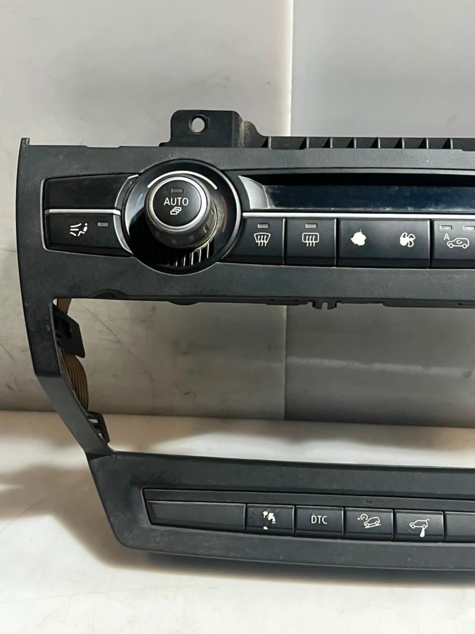 2006-2013 BMW X5 E70 and X6 E71 A/C Climate Control Unit 9178065 OEM