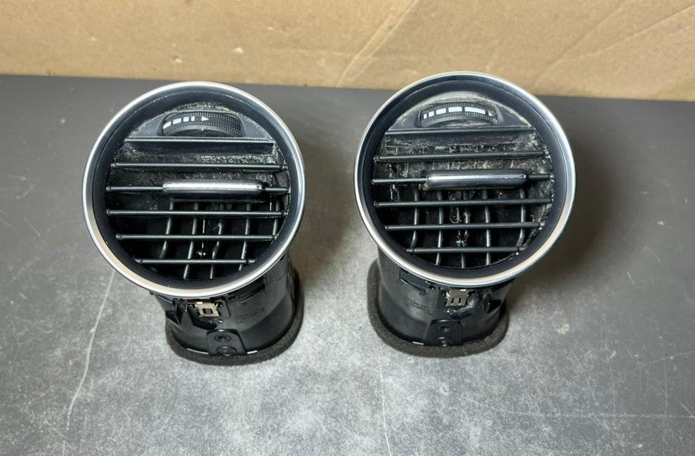 12-14 Mercedes W204 C300 C250 Front Dashboard Left \ Right Heater A/C Air Vent