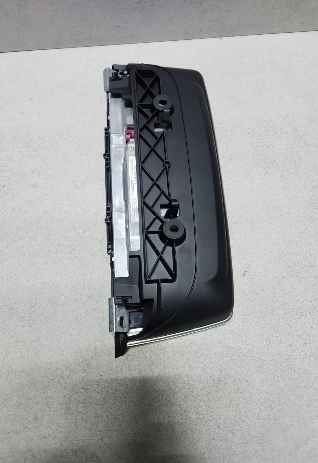 2014-2016 BMW M6 Central Information Display Screen 9356496 F06 F12 and F15 