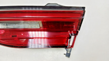 Genuine BMW 7 series  LCI G11 G12 2018-22 rear boot lid light right side 9854650