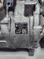 Load image into Gallery viewer, 2014-2016 BMW 228i Air Conditioning Compressor 9330825 2 Series F22 F23