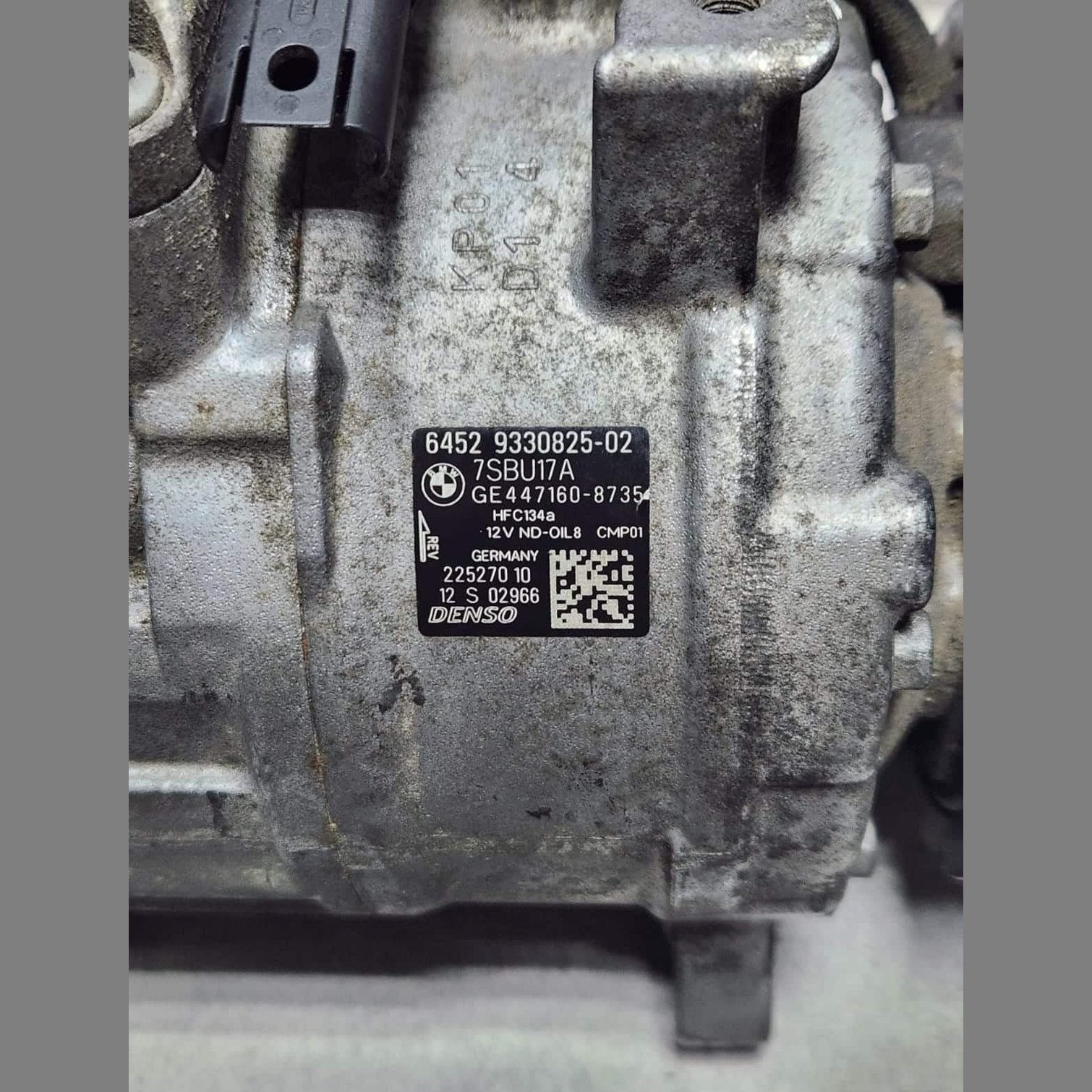 2014-2016 BMW 228i Air Conditioning Compressor 9330825 2 Series F22 F23