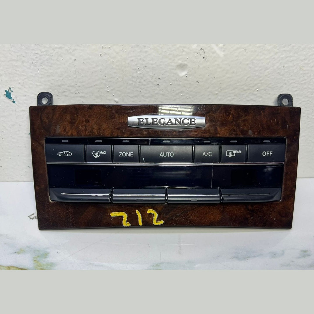 Mercedes Climate Control Panel A2129008711 E-Class W212 and E Coupe W207 