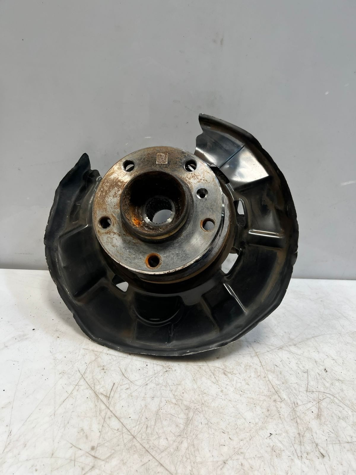 BMW 1' 2' 3' F20 F21 F22 F23 F30 F31 Rear Wheel Hub Rear 6867261 OEM