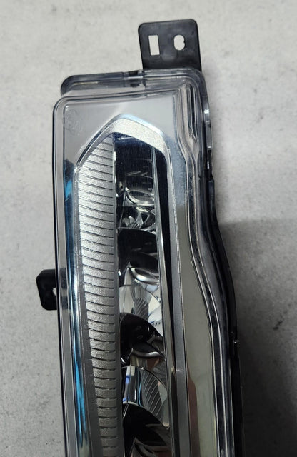 2018-2021 BMW X3 Front Fog Light Led Left 7412527 OEM 