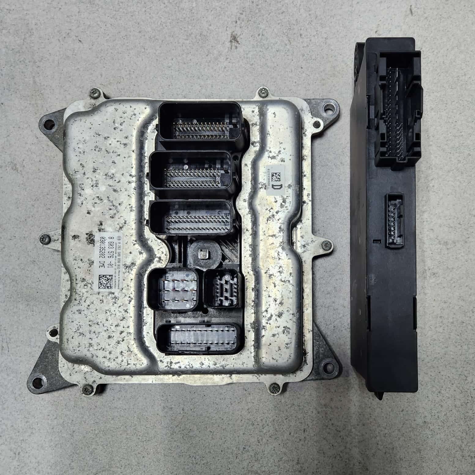2012 BMW X1 Engine Control Unit ECU Set 8603576 X1 E84 20i N20