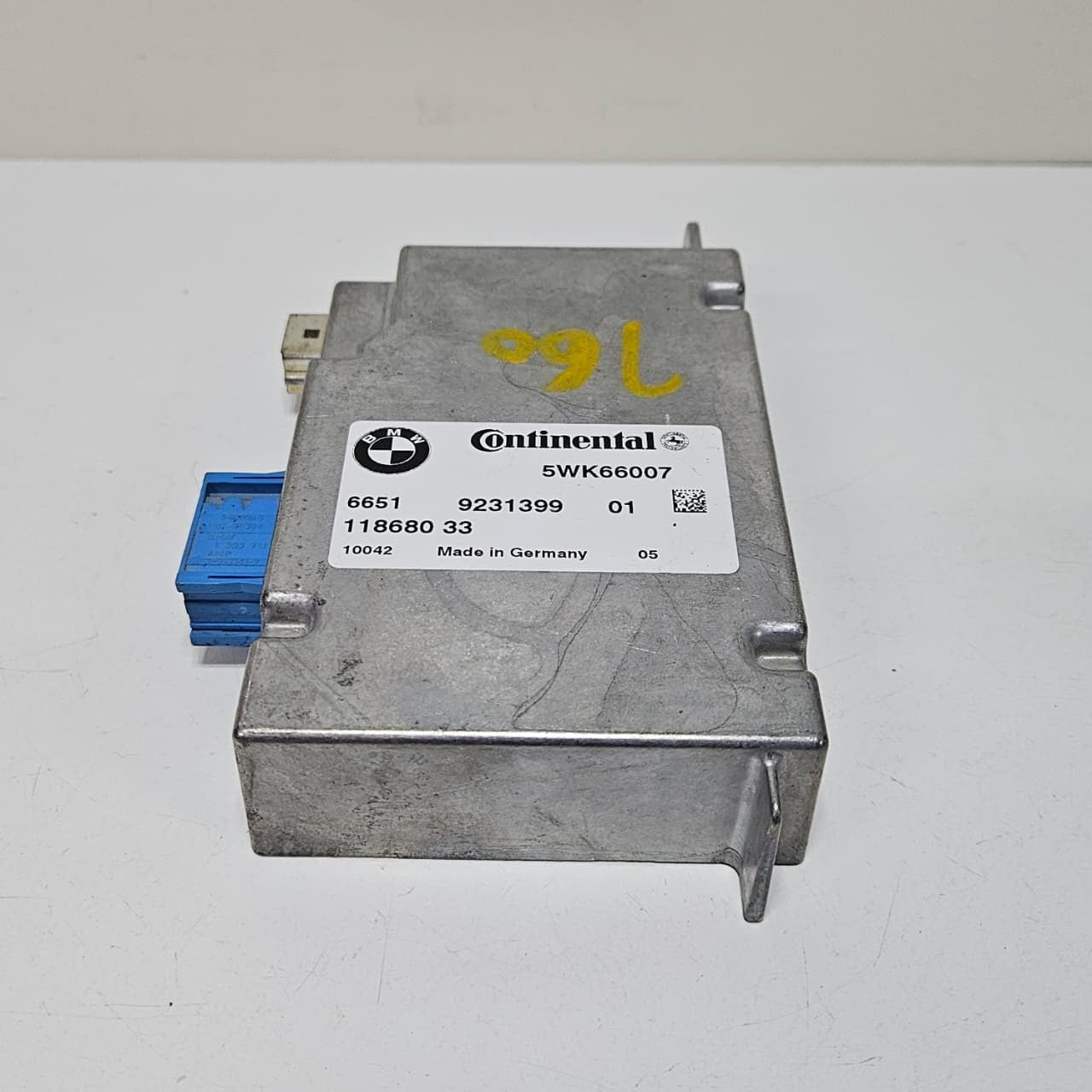 2011 BMW F10, F11, 535i, Camera Control Module 9231399