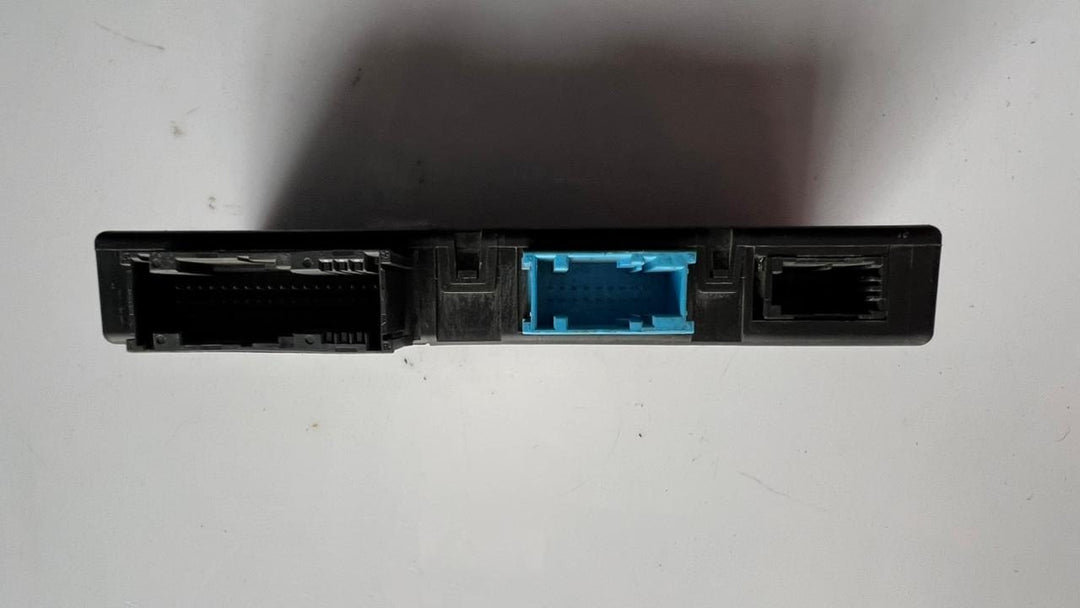 2009-15 BMW 750i Central Gateway Control Module 9266407 F10 5-Series and F02 7-S