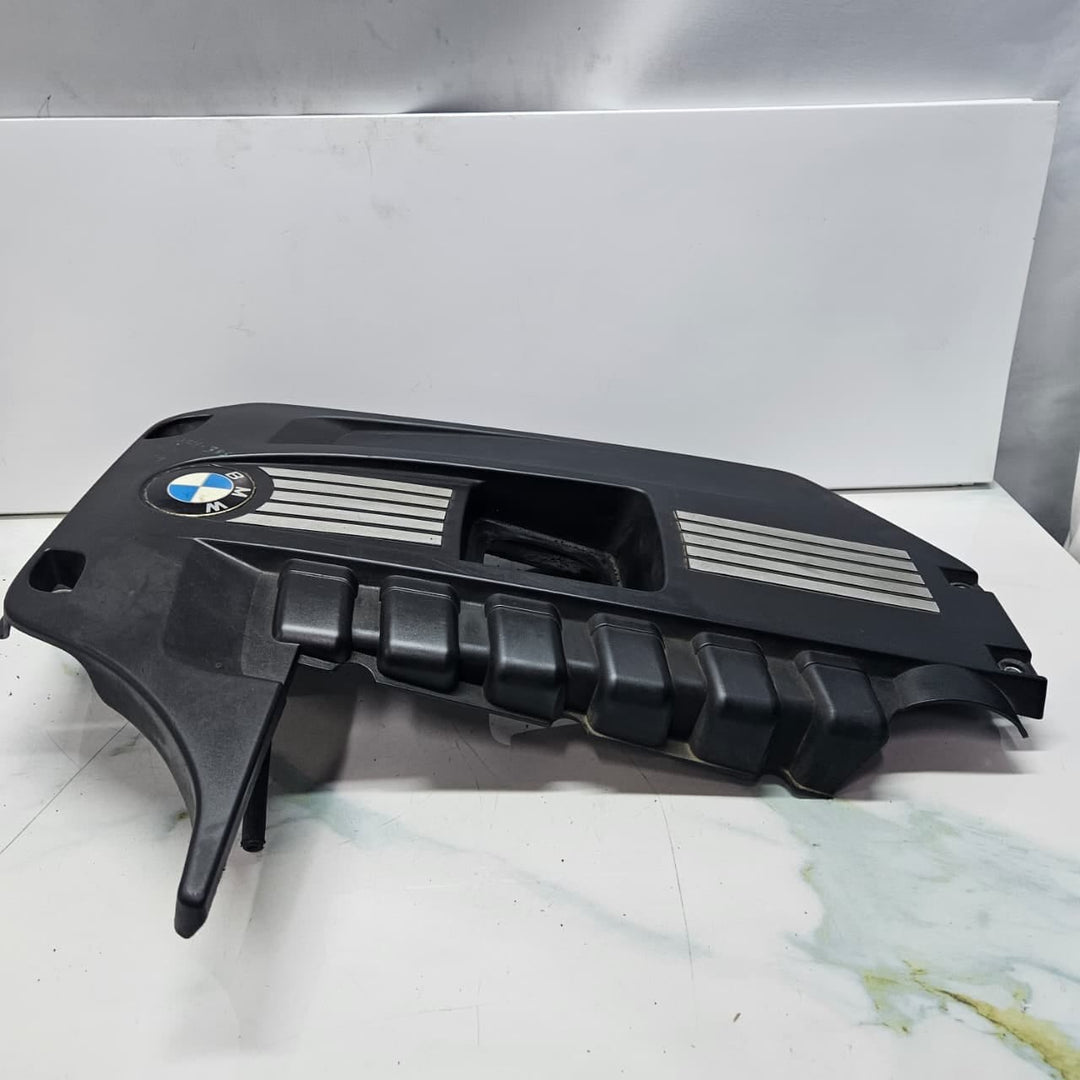BMW 7 Series X6 E71 F01 F02 Ignition Coil Covering Upper Plastic 7578858