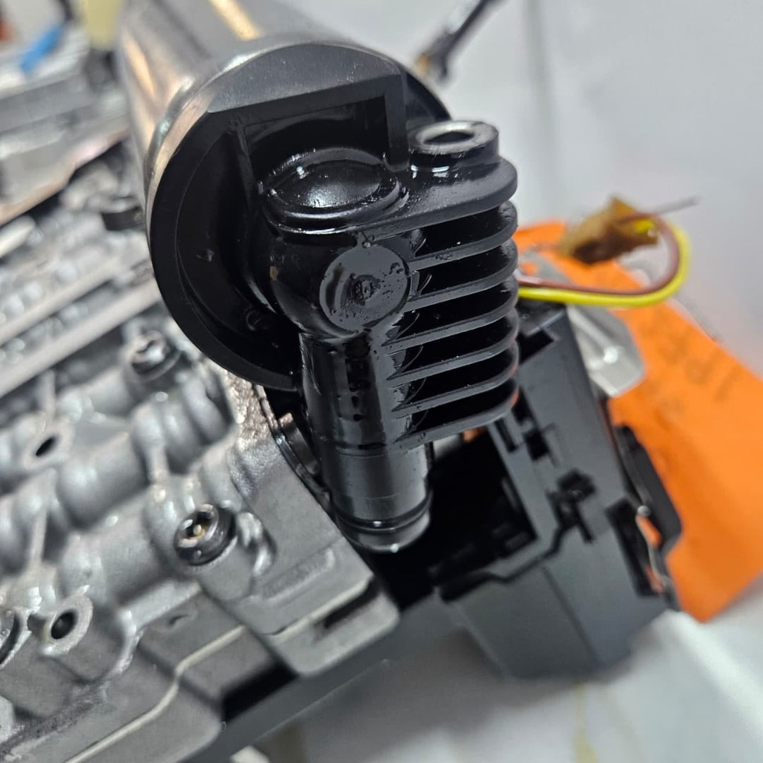 BMW 528I F10 Transmission Mechatronic Valve Body 8HP45 N20 0260550075 AUTO START