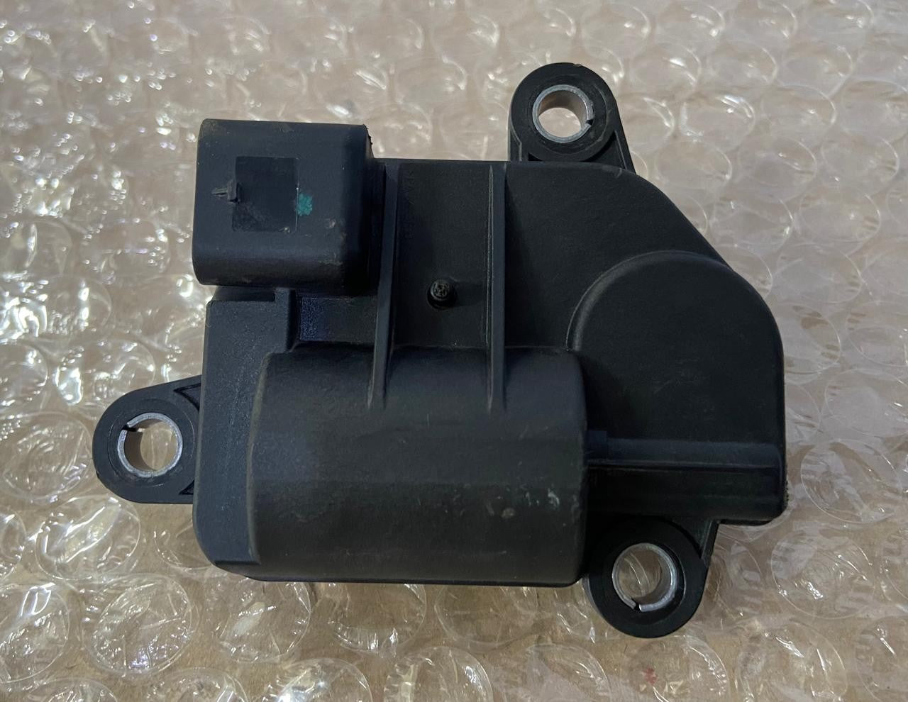 OEM BMW G01 G11 G12 G14 G30 Muffler Exhaust Flap Actuator Drive Motor 8623424