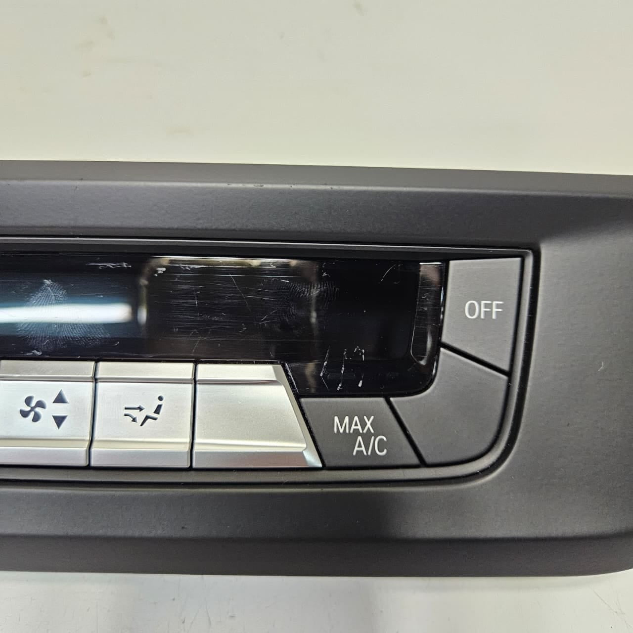 2019-2024 BMW X7 G07 Interior Fan Control Switch 9462520 Used