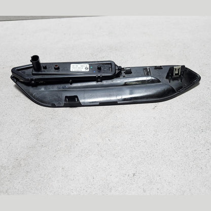 2012-2018 BMW M6 Front Fender Side Marker Light 8050519 M6 F06 F12 F13