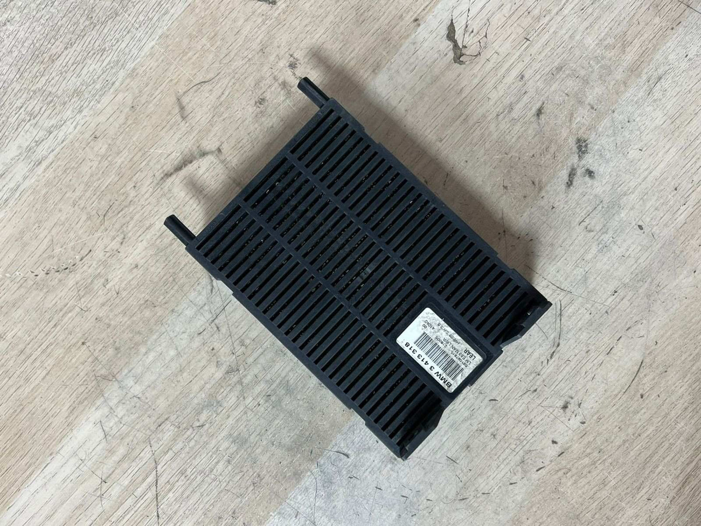 BMW X3 series E83 HEADLAMP LIGHTING LIGHT CONTROL MODULE LCM LM MAN LWR 3413318