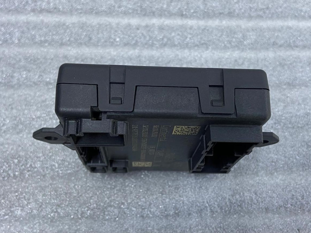 OEM BMW G70 FRONT DOOR PASSENGER SIDE CONTROL UNIT 5A6BEF1 CONTINENTAL BRAND NEW