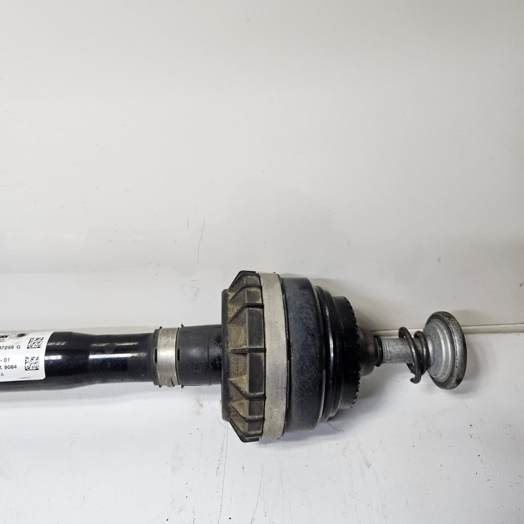 2021 BMW 3 Series G20, G21, G28 330e Rear Left Driveshaft 8666073 used