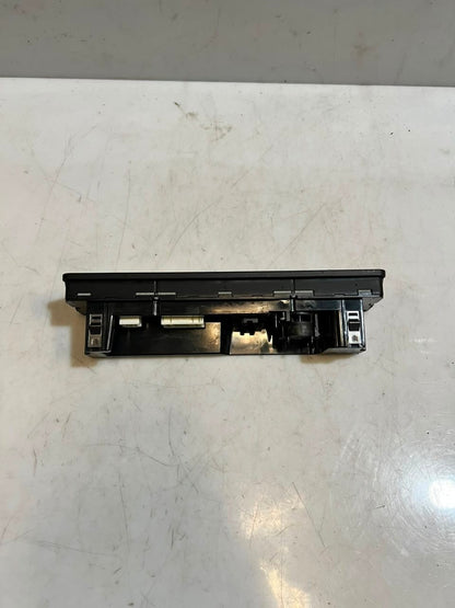 2001-2006 BMW 325i  E46 3 Series 325i, 328i, 330I Climate Control Unit 6941732