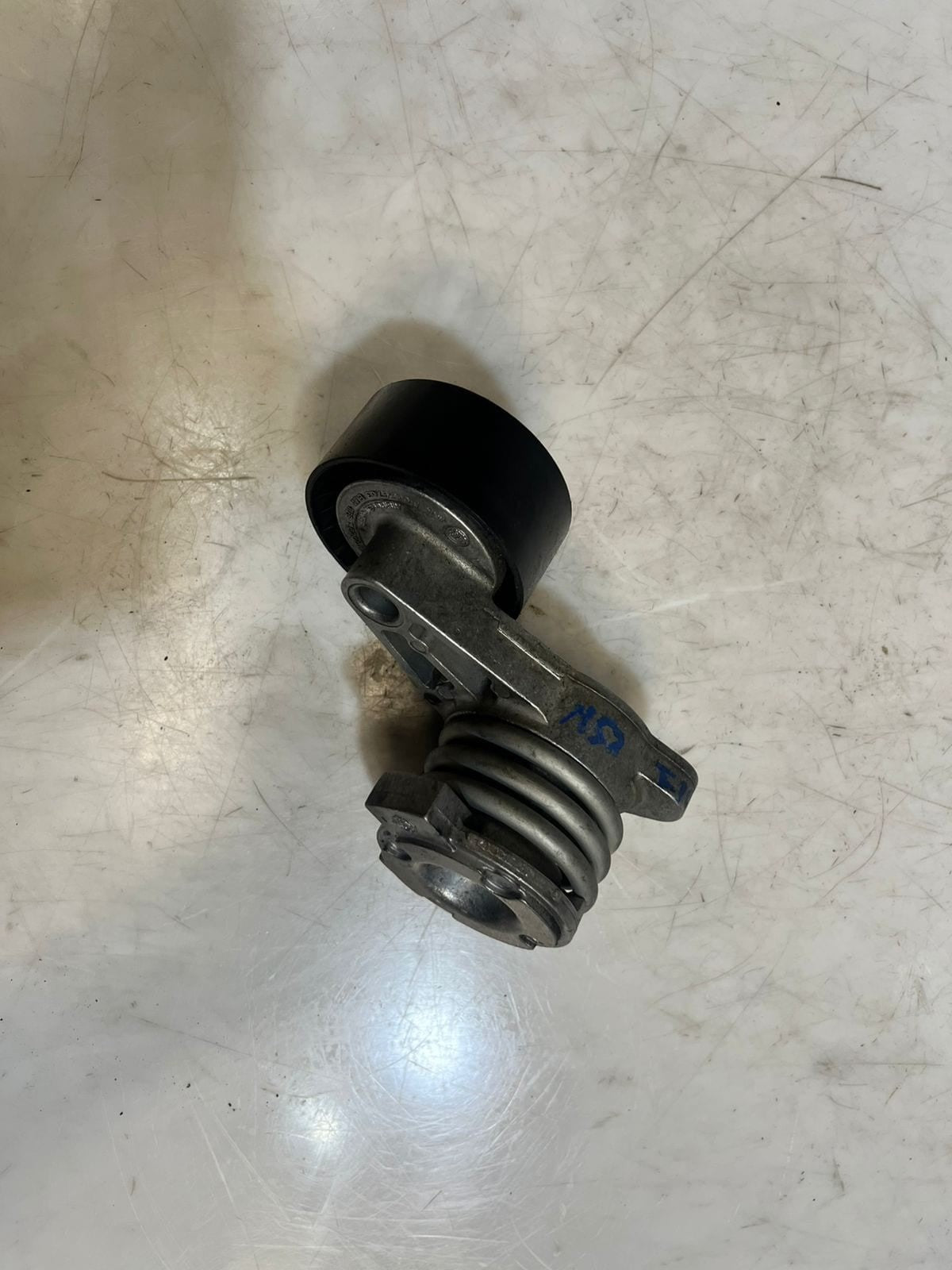 2011-2014 BMW X3 F11 N52 DRIVE/SERPENTINE Belt Tensioner 8620022 OEM