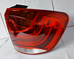 Bild in die Galerieansicht laden, BMW X1 E84 LCI REAR OUTER LIGHT DRIVER RIGHT OEM 2990110