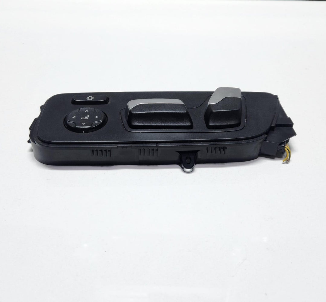 2020 BMW X3 Seat Adjustment Switch Left 9390111 3 Series G20 G21 OEM