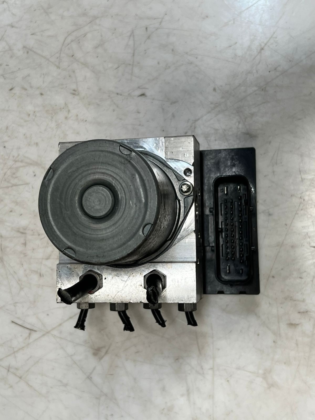 2004-2010 BMW X3 E83 LCI Abs Pump Module 3450562 OEM